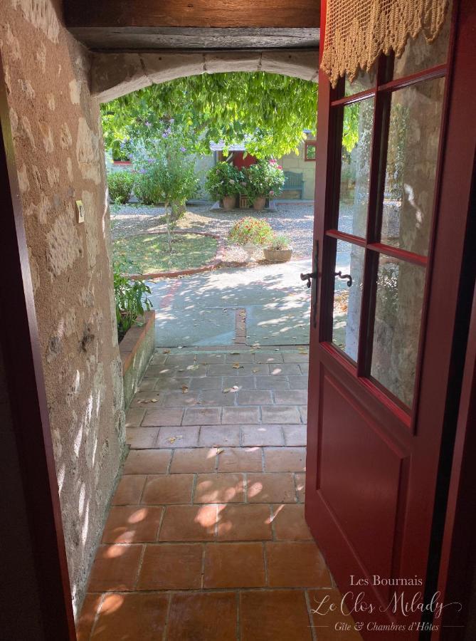 Chambres D'Hotes Les Bournais - Le Clos Milady L'Ile-Bouchard Luaran gambar